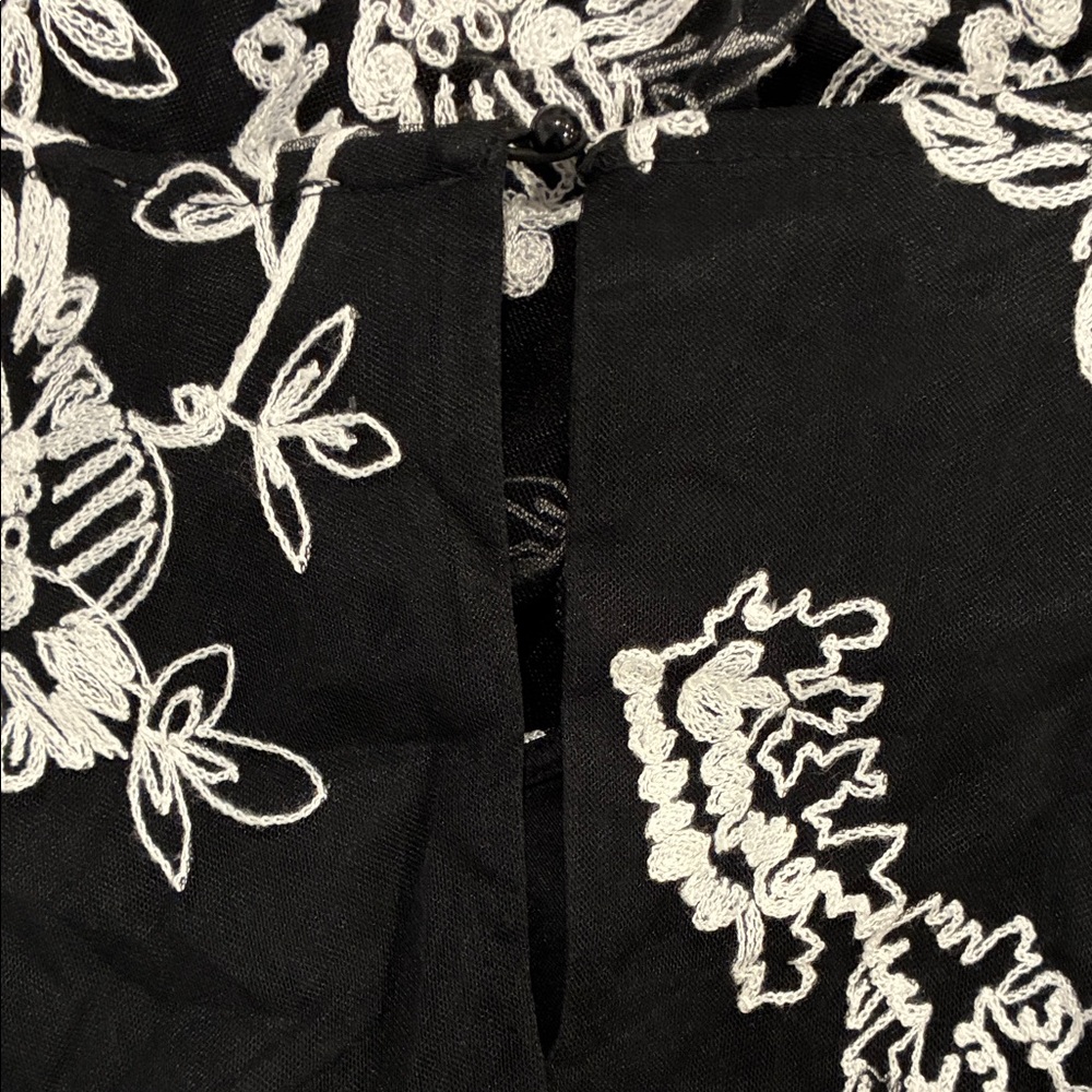 Floral Black and White  Dress - Picture 12 of 14